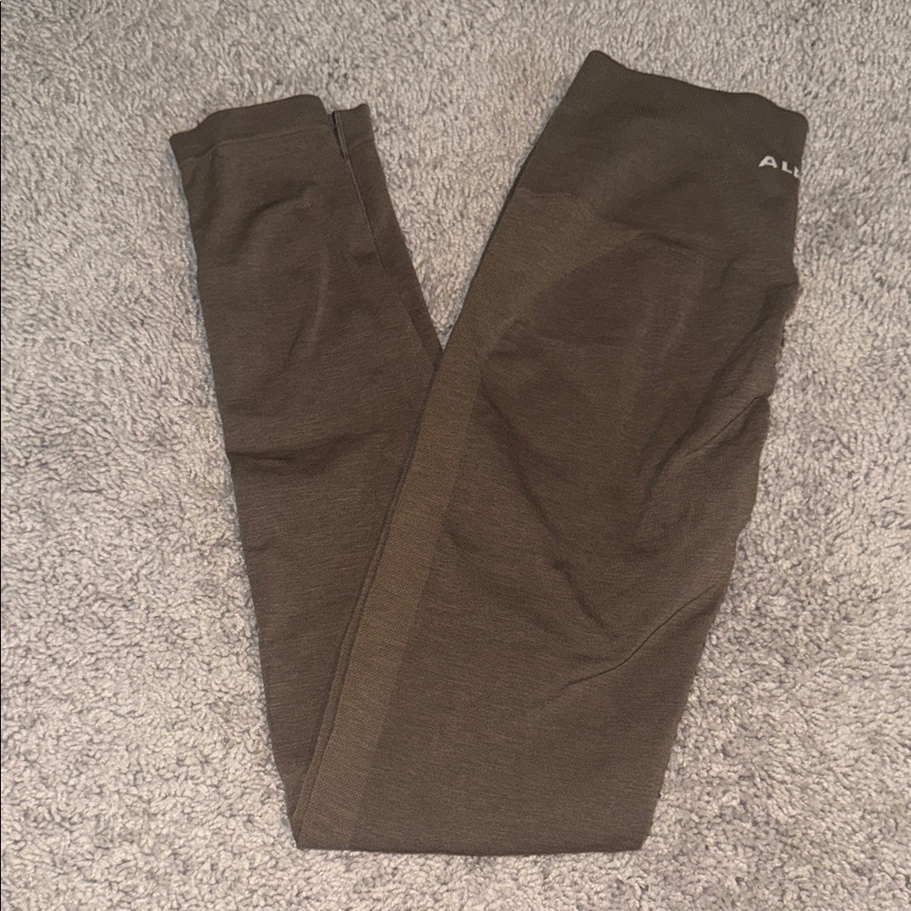 Alphalete amplified leggings